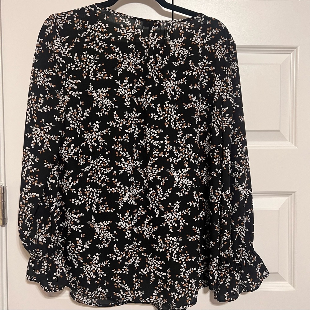 Talbots Black, White and Brown Floral Blouse - Picture 10 of 11